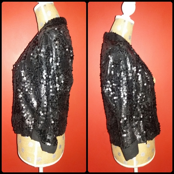 Black Matte Sequin Cropped Open Blazer - Picture 3 of 7